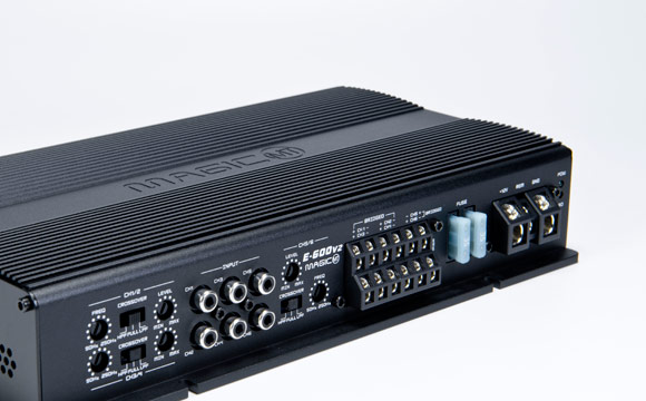 E-600V2 六声道汽车功放